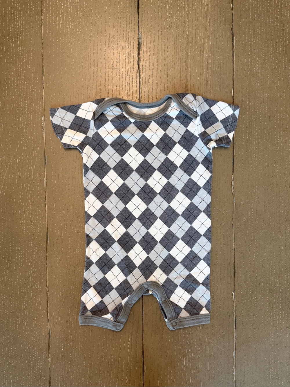 Bestaroo Newborn Baby Boys’ Plaid/Argyle Modal “Shortie” Romper/Onesie • Size 0-